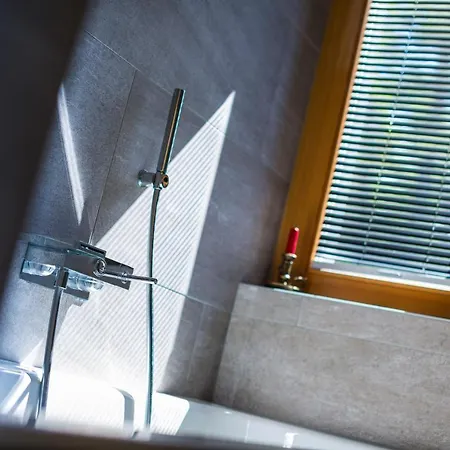 Black Pearl Saas Fee